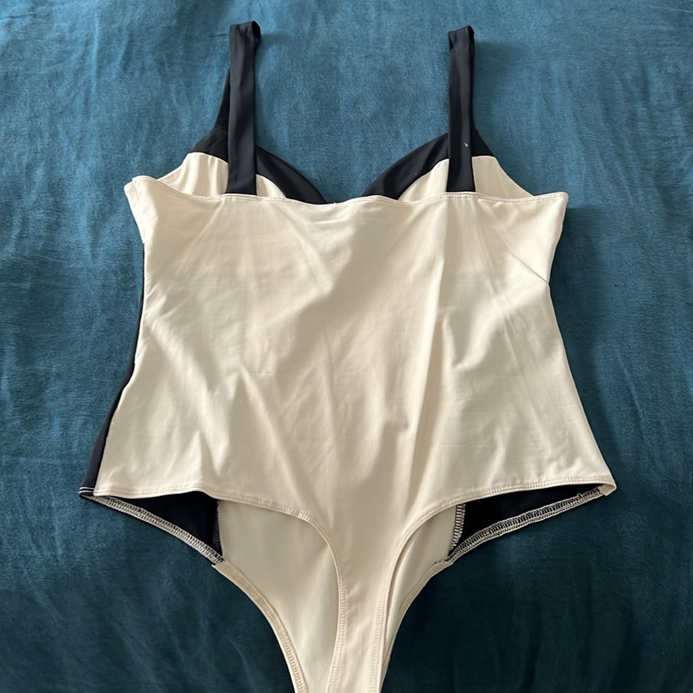 Bodysuit - Picture 3 of 3